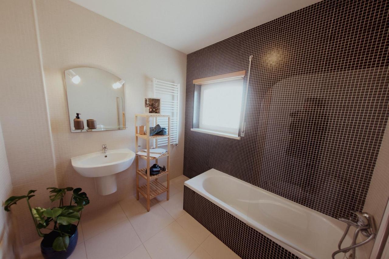 Wellnesshouse Bed & Breakfast Atouguia Da Baleia Eksteriør bilde
